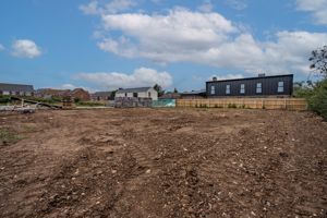 Photo 24- click for photo gallery